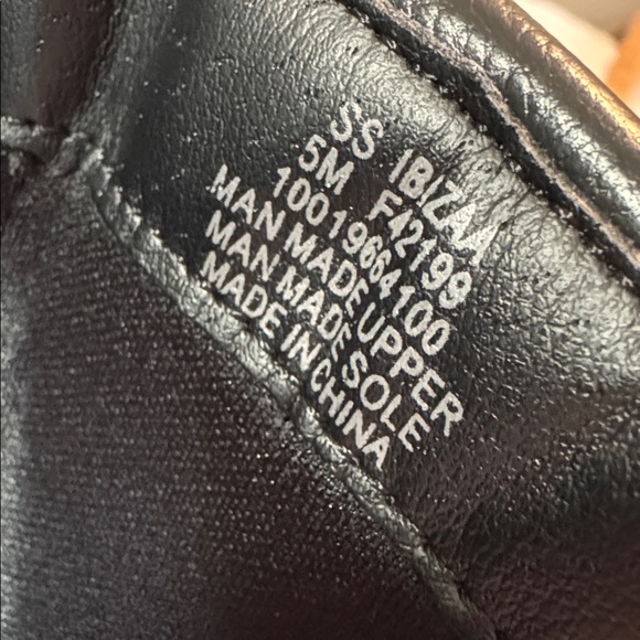 Sun & Stone Ibizza Fold Over Cuffed Ankle Boot
Wonen's 5M - Picture 11 of 11